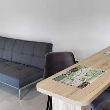 Bujrum Apartment *